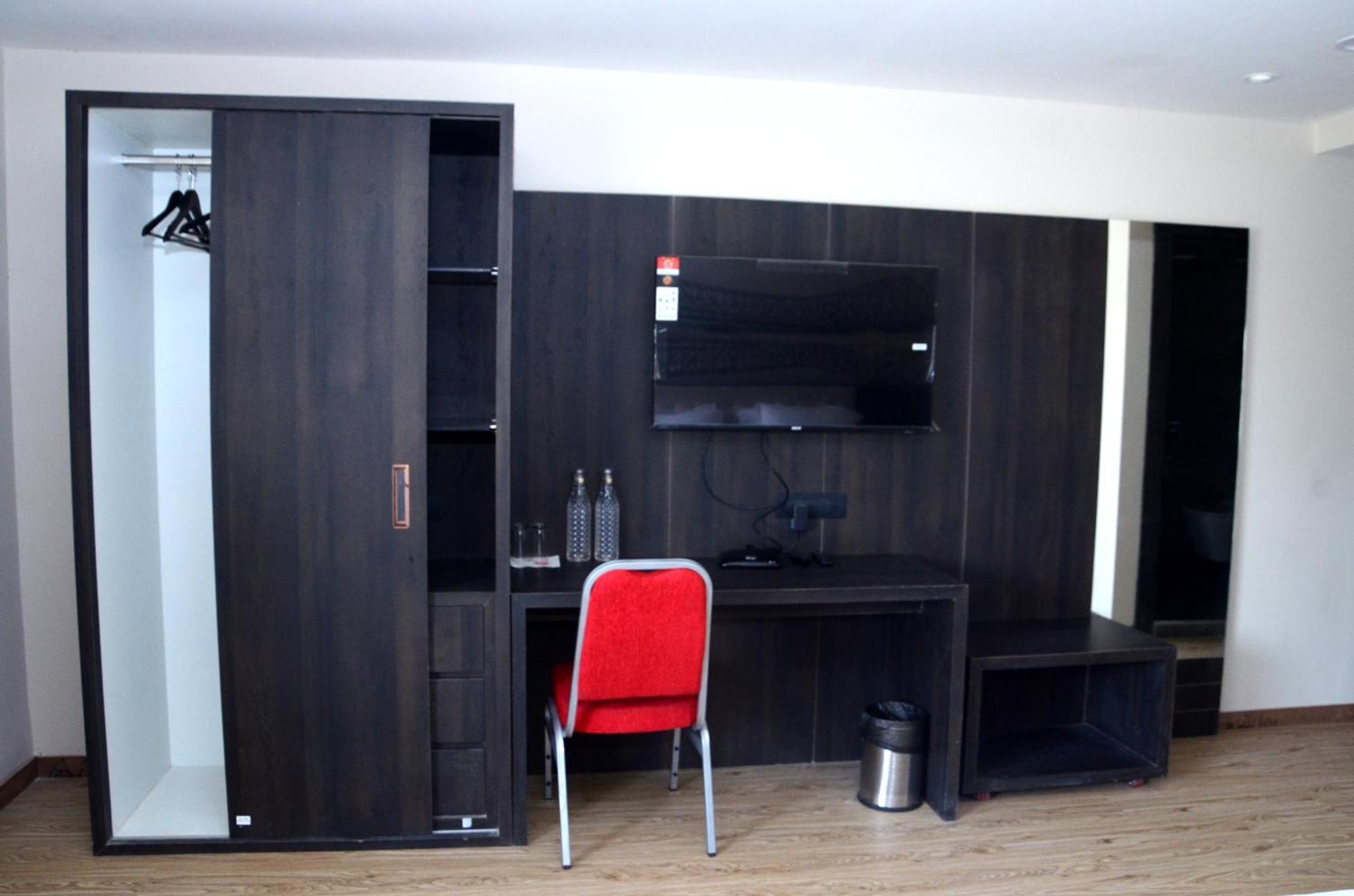 Hotel Noxx Residency Hāora Zewnętrze zdjęcie